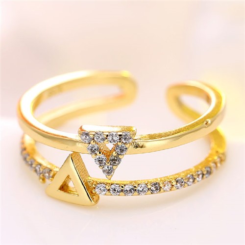 Cubic Zirconia Embellished Dual Triangles Shining Design Fashion Ring