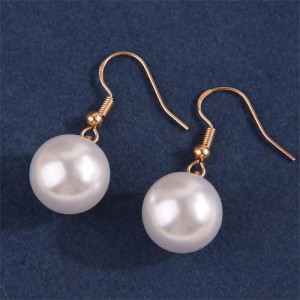Sweet Pearl Fashion Graceful Unique Dangle Earrings - Golden